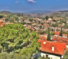 AKP’li belediye tarlaları satışa çıkardı