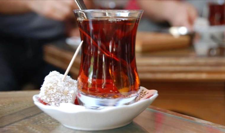 Çay neredeyse lüks oldu: 1 kg çay 150 lirayı geçti!