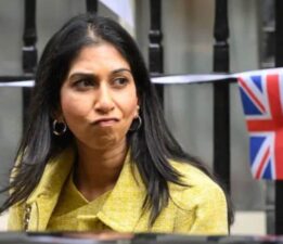 İngiltere İçişleri Bakanı görevden alındı