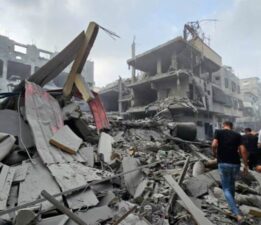 İsrail’den Gazze’de okula saldırı: En az 20 ölü