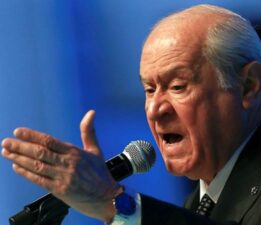 Bahçeli’den TFF ve hakemlere çağrı