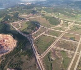 ÇATSANDER; Onlar sanıyorlar ki, bizden kurtulsalar mesele kalmayacak!