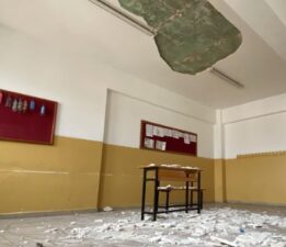 Yedi öğrenci yaralandı