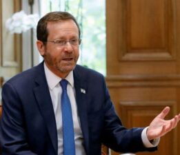 Siyonistler battıkları çamurdan çıkmanın hesabını yapıyor