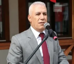 Bozbey’e Karşı Tavır Aldığım Yönündeki Haber Bursa’da Seçilebilme Şansı En Yüksek Adaya İtibar Süikastidir!