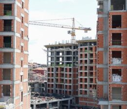 Bayram Kazancı; Vatandaşımızı Canlı Tabutlarda Yaşamaktan Kurtaracağız!