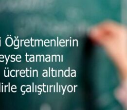 Ücretli Öğretmenler Kadro İstiyor!