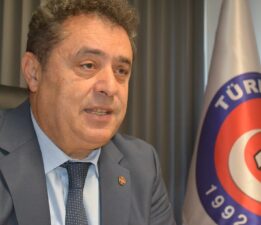 BU DÖNEM YETKİYİ ALACAĞIMIZA İNANIYORUZ..!!