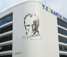 Kartal Belediye Çalışanları Direnişte! İşçiler Eylemde!