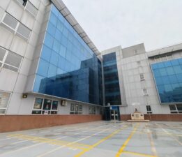 “Sorunun çözümünü üretmesi gereken yerler hala sorunun peşinde koşarsa bir arpa boyu yol alamayız.”