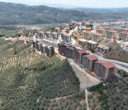 GEMLİK TOKİ MAĞDURLARI İKTİDARA SESLENDİ: VERDİĞİNİZ SÖZÜ TUTUN!