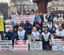 Emekliler’den zamlara oturma eylemli protesto
