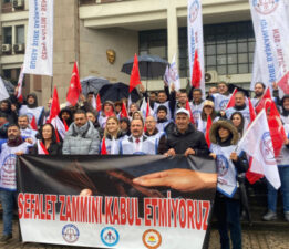 BU SESE KULAK VER TÜRKİYE..!!