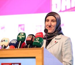 Saadet Partili Kadınlar; “Bursa’nın Sorunlarını Makamlara Oturarak Çözemezsiniz!”