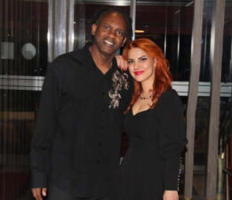 Dr Alban Çıldırmış Olmalı