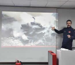 Bursa Denetimli Serbestlik Müdürlüğü’nde Yangın Tatbikatı Gerçekleştirildi.