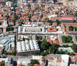 Tarihi Hanlar ve Kapalı Çarşı’nın Çatısı Turizme Kazandırılmalı!