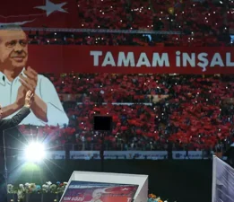 AK Parti İçinden Sert Eleştiri: “Asıl Rakip, AK Parti’nin Hafızasını Silenler!”