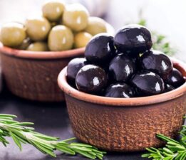 GEMLİK ZEYTİNİNDE VERİM VE KALİTE ZİRVESİ GERÇEKLEŞTİ