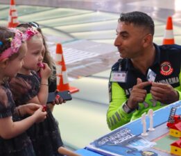 Bursa İl Jandarma Komutanlığı’ndan Trafik Haftası’nda Anlamlı Etkinlik