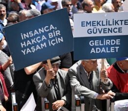 Emekliler, Hakları İçin Bir Araya Geldi: Bursa’da Emekliler Meclisi Toplantısı Gerçekleştirildi