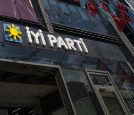 İYİ Parti Bursa İl Başkanlığı’ndan BURULAŞ Grevi Hakkında Sert Açıklama: “Halk Mağdur Edilemez, Belediyecilik Sorumluluk İster!”