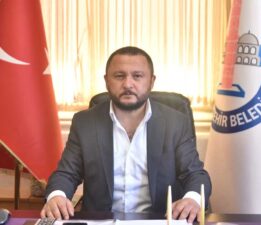 Yenişehir Belediye Başkan Yardımcısı Ömer Silahlı Görevden Alındı: Gerekçeler ve Tepkiler