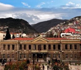 Bursa Erkek Lisesi’nde İngilizce Eğitiminde Yeni Ufuklar: 1. BELT Konferansı Başarıyla Gerçekleşti