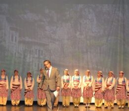 *”Dizelerden Ezgilere Adım Adım Anadolu” Etkinliği Bursa’da Coşkuyla Gerçekleşti*