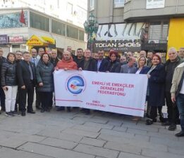 Gönül Boran Özüpak’tan Sert Tepki: “Bu Maaşlarla Eskiden Sefildik, Şimdi Telef Oluyoruz!”