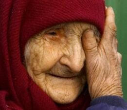 Şanlı’dan Anneler Günü Mesajı: “Annelerimiz En Değerli Hazinemizdir”