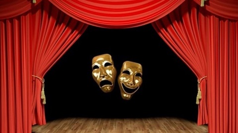 Bursa Tiyatrosu’nda Usta-Çırak Buluşması: Erkan Can ve Halil Ergün, Pınar Gençaban’ın Konuğu Oldu