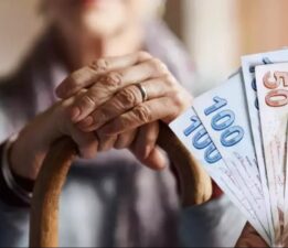 Yoksulluğa Teslim Olmayacağız: Emekliler Bursa’da Ayakta!