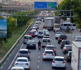 BURSA’DA ULAŞIM SORUNLARI DERİNLEŞİYOR, GELECEK PARTİSİ ÇÖZÜMÜN ADRESİ OLMAYA HAZIR