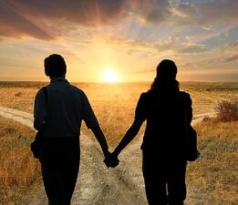 “İdamlık Aşklar… Alışılmış romantizmin dışında, tokat gibi hikâyeler…”