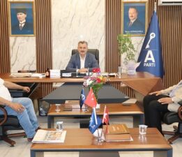 İYİ Parti Yıldırım İlçe Teşkilatı’ndan Anahtar Parti’ye İl’e İlk Siyasi Ziyaret