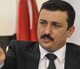 Vekil Türkoğlu’ndan Hükümete Sert Çıkış: “Ya Şaşkınsınız, Ya Şaibelisiniz!”