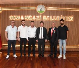 Umuda Yürüyüş Partisi’nden Osmangazi Belediye Başkanı Erkan Aydın’a Ziyaret