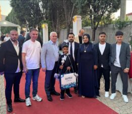 “Gönlümüzde Yer Ettiniz”