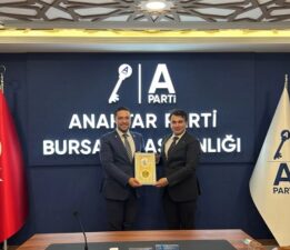 Genç Siyasette Nezaket ve Dayanışma Örneği