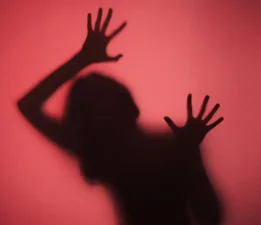 Bursa’da Yabancı Uyruklu Tacizciye Esnaf Müdahalesi: Toplum Güvenliği Alarm Veriyor