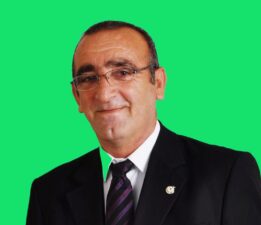 Çumralı Başkan Kuzay: Boru Döşedi, Musluk Taktı, Beş Parti Kurdu