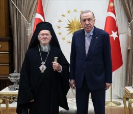 Yeniden Refah Partisi’nden Heybeliada Ruhban Okulu ve Fener Rum Patrikhanesi Uyarısı