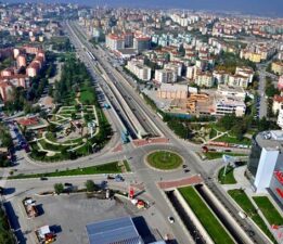 Bursa’da Eğitim Alarmı: “Nilüfer ve Yıldırım Bangladeş Seviyesine Eşitlendi”