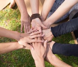 Kahvaltıyla Birlikte Gelen Sosyal Sorumluluk Projeleri…