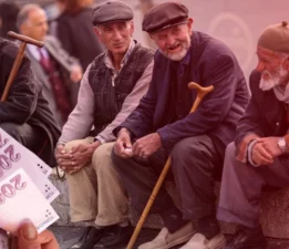 Sedat Hastürk: “Emekliler Açlığa Mahkûm Ediliyor, Bu Düzen Değişecek!”