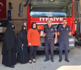 Saadet Partisi Kadın Kollarından 17 İlçede Anlamlı Ziyaret:   İtfaiye Haftası’nda Kahramanlara Teşekkür