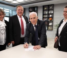 Bursalı Emeklilere Başkan Bozbey’den Tam Destek Sözü