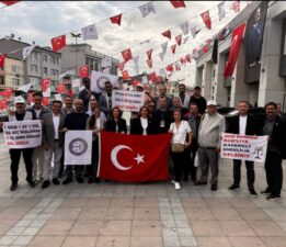 “Kademeli Emeklilik Bizim Emeğimizdir!”