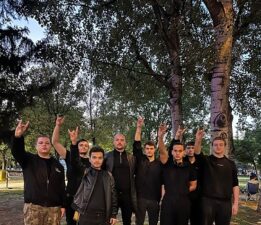 Türk Milletine Hiç Bir Soysuz Diz Çöktüremeyecek! Nöbetteyiz!